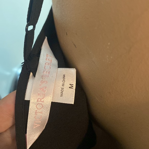 Victoria’s Secret Vintage Silk Chemise ✨firm✨ - Picture 7 of 8